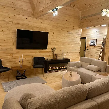 Stylish Alpine Tirol Vila