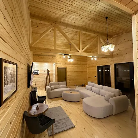Villa Stylish Alpine Tirol *